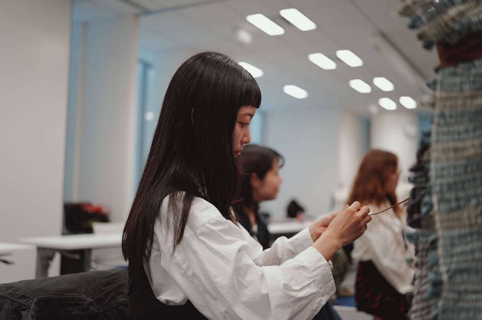 バックステージの様子その25