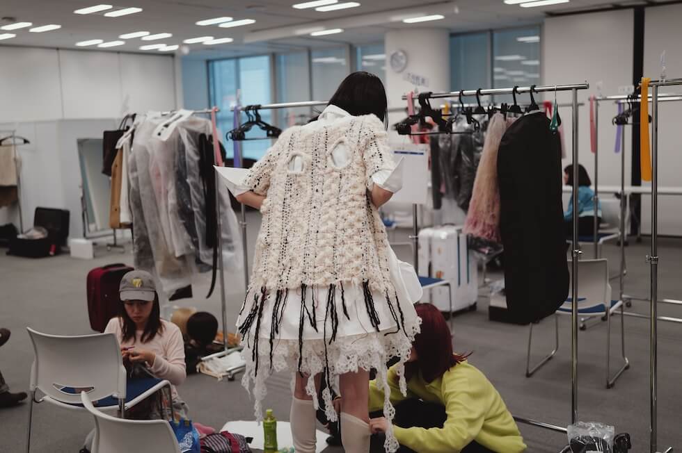 バックステージの様子その5