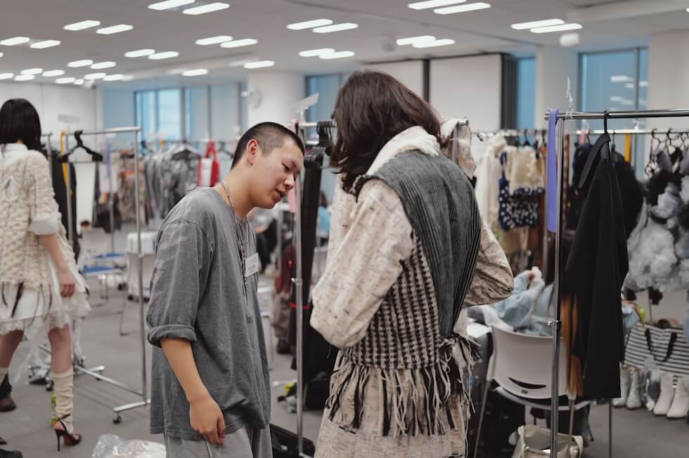 バックステージの様子その7